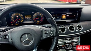 Mercedes Klasa E W213 Limuzyna 2.0 250 211KM 2017 Mercedes-Benz Klasa E E250 Zarejestrowany 2.0 Benzyna 210KM, zdjęcie 27