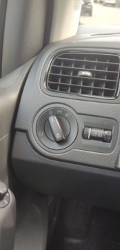 Volkswagen Polo V Hatchback 5d 1.2 60KM 2009 Volkswagen Polo 1.2 MPI ,Klimatyzacja ,tylko 94 tys km potwierdzone 1.2, zdjęcie 16