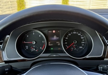 Volkswagen Passat B8 Variant 2.0 TDI SCR 240KM 2016 Volkswagen Passat Volkswagen Passat 2.0 TDI Bi-Turbo BMT 4Mot Highline DSG, zdjęcie 13