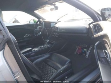 Audi R8 II Spyder 5.2 FSI 540KM 2017 Audi R8 Coupe Audi R8 5.2 V10, od ubezpieczalni 5.2 Benzyna 540KM, zdjęcie 8