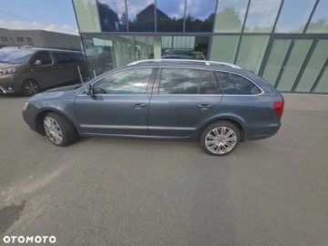 Skoda Superb II Outdoor 2.0 TDI CR DPF 170KM 2014 Skoda Superb Skoda Superb 2.0 TDI 4x4 Exclusive 2.0 Diesel 170KM, zdjęcie 18