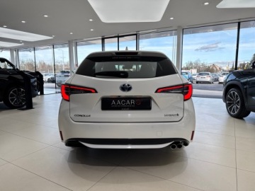 Toyota Corolla XII TS Kombi Facelifting 2.0 Hybrid Dynamic Force 196KM 2022 Toyota Corolla Comfort + Tech + Style / Kamera cof, zdjęcie 2