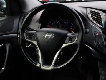 Hyundai i40 Kombi Facelifting 1.7 CRDi 141KM 2015 Hyundai i40 1.7 CRDi, Salon Polska, Automat, zdjęcie 15