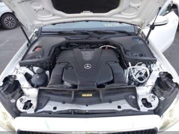 Mercedes Klasa E W213 2019 Mercedes-Benz Klasa E E450 rwd 3.0 Benzyna 362KM, zdjęcie 13