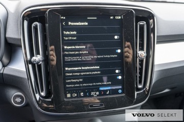 Volvo XC40 Crossover Facelifting 2.0 B4 197KM 2024 Volvo XC 40 Volvo XC40 B4 197KM FV23% - Gwaranacja, zdjęcie 30