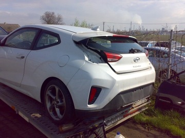 HYUNDAI VELOSTER II 2018 2021 DVEŘE PŘEDNÍ LEVÉ