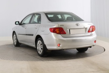 Toyota Corolla X Sedan 1.6 i 16V VVT-i 124KM 2008 Toyota Corolla 1.6 Dual VVT-i, Salon Polska, zdjęcie 3