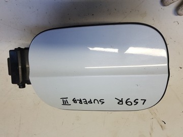 SKODA SUPERB III 3V KLAPKA WLEWU PALIWA LS9R