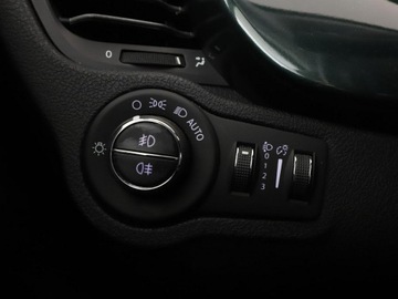 Fiat 500X Crossover 1.6 E-Torq 110KM 2018 Fiat 500x Cross półskóra navi grzane fotele PDC, zdjęcie 32