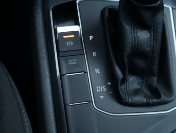 Volkswagen Tiguan II SUV 2.0 TDI 150KM 2019 VW Tiguan 2.0 TDI, DSG, Navi, Klima, Klimatronic, zdjęcie 12