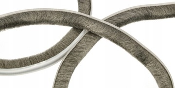 САМОКЛЕЯЩИЙСЯ ЩЕТОЧНЫЙ УПЛОТНИТЕЛЬ ДЛЯ ДВЕРИ ШКАФА 10