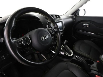 Kia Soul II 1.6 VGT CRDi 136KM 2016 Kia Soul Spirit automat panorama skóra navi, zdjęcie 13