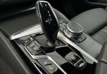 BMW Seria 5 G30-G31 Touring Plug-In 2.0 530e 292KM 2022 BMW Seria 5 M-Pakiet Hybryda Plug-In Skora Navi Kamera Full Led FV23, zdjęcie 24