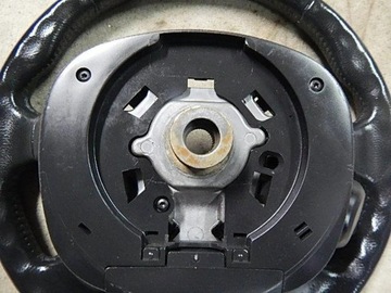 NISSAN ALMERA TINO 00-06 VOLANT