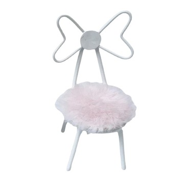 1:12 Doll House Metalowe modele krzeseł Meble z pluszową poduszką w kolorze białym