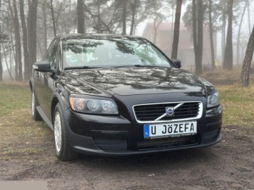Volvo C30 Hatchback 3d 1.6 100KM 2009 Volvo C30 1.6 Momentum 100KM 2009r, zdjęcie 5