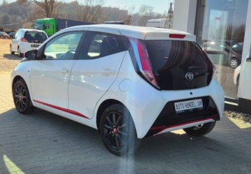 Toyota Aygo II Hatchback 5d 1.0 VVT-i 69KM 2016 Toyota Aygo 1,0 Ben Klima 69 km Benzyna 69KM, zdjęcie 19