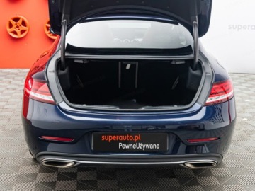 Mercedes Klasa C W205 Coupe Facelifting 2.0 300 258KM 2019 MERCEDES-BENZ C Klasa C 300 9G-TRONIC 2.0 258KM 2019, zdjęcie 25