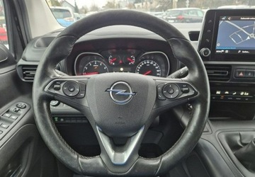 Opel Combo E Kombivan 1.5 Diesel 131KM 2021 Opel Combo Najbogatsza wersja Kamery 360 130KM 1.5 Diesel 131KM, zdjęcie 24