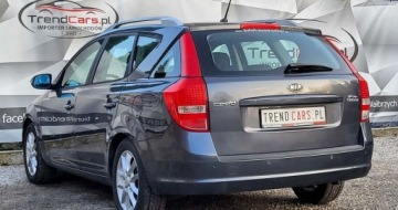 Kia Ceed I SW Facelifting 1.6 DOHC CVVT 126KM 2010 Kia Ceed 1.6 125 KM bezwypadkowa klimatronic szyberdach 1.6 Benzyna 125KM, zdjęcie 29