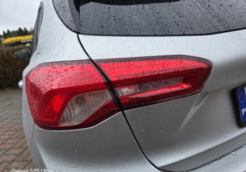 Ford Focus IV Hatchback 1.5 EcoBoost 150KM 2020 Ford Focus Zarejestrowany - BangOlufsen - Navi - Kamera - Bi-Led 1.5 150KM, zdjęcie 26