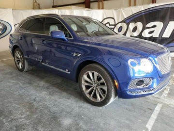 Bentley Bentayga 2017 Bentley Bentayga 2017 6.0l 6.0 Benzyna 600KM, zdjęcie 4