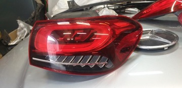 LAMPA MERCEDES GLA X247 PRAWA PRAWY TYŁ