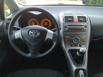 Toyota Auris I Hatchback 3d Facelifting 1.33 Dual VVT-i 101KM 2010 Toyota Auris 1.33 Benzyna 101KM Klimatronik LIFT, zdjęcie 13