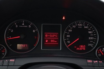 Audi A4 B7 Avant 1.6 i 102KM 2005 Audi A4 1.6, Klima, Klimatronic ,Bezkolizyjny, zdjęcie 10