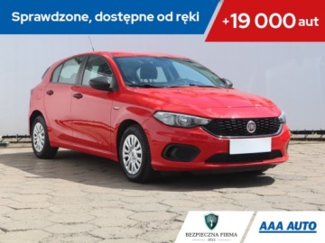 Fiat Tipo II Hatchback 1.4 95KM 2018 Fiat Tipo 1.4 16V, Salon Polska, Serwis ASO