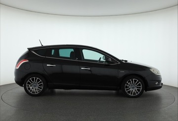 Lancia Delta III Hatchback 1.9 Twinturbo MultiJet 190KM 2013 Lancia Delta 1.9 MultiJet, 187 KM, Klima, zdjęcie 5