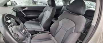 Audi A1 I Hatchback 3d 1.6 TDI 105KM 2010 Audi a1 2010r, 1.6 TDI. Uszkodzone boki. Jezdzi. 1.6 Diesel 105KM, zdjęcie 6