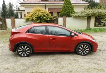 Honda Civic IX Hatchback 5d 1.8 i-VTEC 142KM 2014 Honda Civic sliczna zadbana 1,8 AUTOMAT 1wlascicielka 1.8 Benzyna 142KM, zdjęcie 4