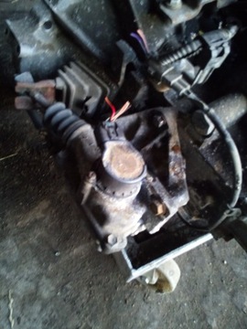 AURIS 06-09 MMT КОРОБКА ПЕРЕДАЧ 1.4 d-4d 90 км 1ND