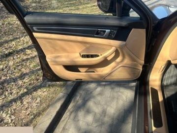 Porsche Panamera II Liftback Plug-in Hybrid Facelifting 2.9 462KM 2023 Porsche Panamera 4 E-Hybrid Platinum Edition 462KM 2023r Salon PL, zdjęcie 19