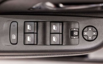 Opel Corsa F Hatchback 5d 1.2 Turbo 100KM 2022 Opel Corsa 1.2 Elegance SS aut 1.2 Benzyna 100KM, zdjęcie 27