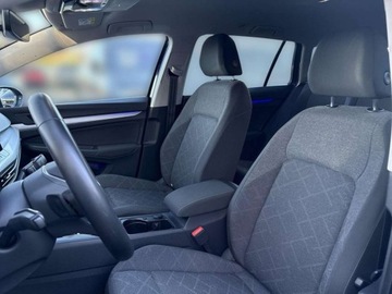 Volkswagen Golf VIII Variant 2.0 TDI 150KM 2022 Volkswagen Golf Variant LED Plus Digital Cockpit navi tempomat ACC hak, zdjęcie 10