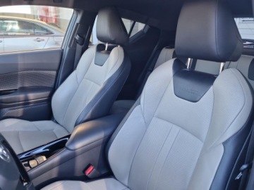 Toyota C-HR I Crossover 1.8 Hybrid 122KM 2018 Toyota C-HR 1.8 Hybrid Selection C-HR HSD SELECTIO, zdjęcie 14