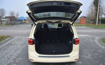 Volkswagen Touran III 2017 Volkswagen Touran 2.0TDI 7-osobowy Navi Kamera Led PDC Panorama Sprowadzony, zdjęcie 15