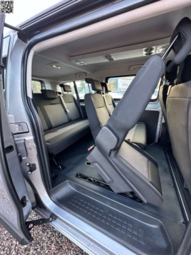 Toyota Proace II 2021 Toyota ProAce 9 Osob -Czysty - jak Nowy-Salon PL 1.5 Diesel 120KM, zdjęcie 19