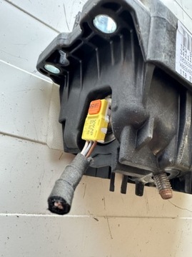 VW TOURAN I 1T 1T3 FACELIFT 10-15 ULOŽENÍ AIRBAG SPOLUJEZDCE 1T0880204F