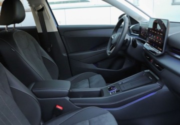 Volkswagen T-Roc I SUV Facelifting 1.5 TSI ACT 150KM 2026 Volkswagen T-Roc LED Matrix, Climatronic, dostepny od reki 1.5 Benzyna, zdjęcie 16