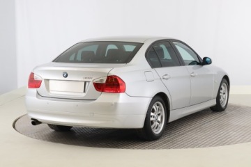 BMW Seria 3 E90-91-92-93 Limuzyna E90 318i 129KM 2007 BMW 3 318 i, Xenon, Klima, Klimatronic, Tempomat, zdjęcie 4