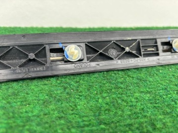 BMW 7 G11 G12 LIŠTA DVEŘE PRAVÝ PŘEDNÍ ČERNÁ CHRÓM 51137364352 K69/303