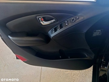 Hyundai ix35 SUV 1.7 CRDi 115KM 2011 Hyundai ix35 Hyundai ix35 1.7 CRDi Style 2WD 1.7 Diesel 115KM, zdjęcie 11