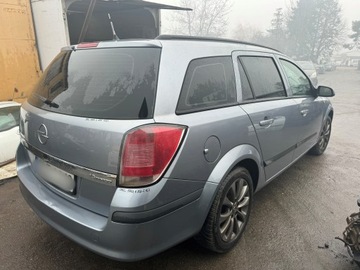 OPEL ASTRA H KOMBI ZDERZAK PRZÓD PRZEDNI 4AU Z163