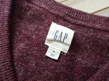 GAP_ŚWIETNY SWETER MĘSKI W SEREK BORDO_M/L