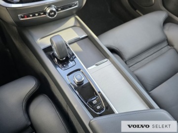 Volvo V60 II  Kombi Facelifting 2.0 B4 B 197KM 2024 Volvo V60 FV23 Plus Dark B4 197KM ACC BLIS 360 Har, zdjęcie 30