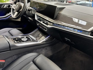 BMW X7 SUV Facelifting 3.0 40d 352KM 2025 BMW X7 xDrive40d Sport Suv 3.0 (352KM) 2025, zdjęcie 9