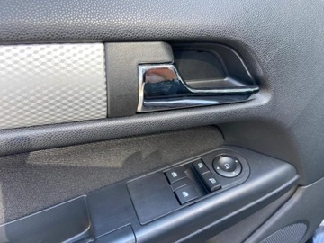 Opel Astra H Hatchback 5d 1.6 Twinport ECOTEC 105KM 2005 Opel Astra 1.6 GTC Klima Alufelgi Super Stan Sort 1.6 Benzyna 105KM, zdjęcie 14